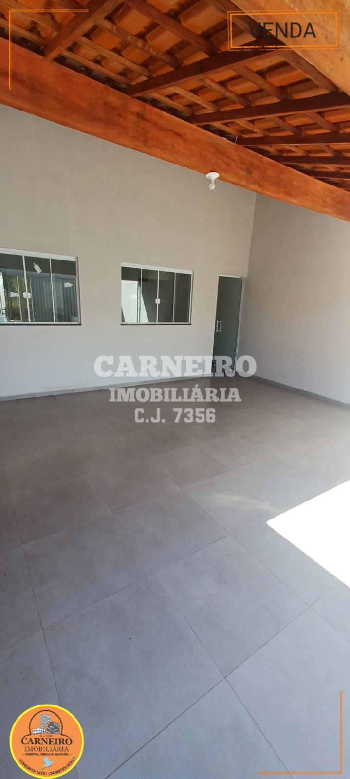 Casa multifamiliar – 270 mil