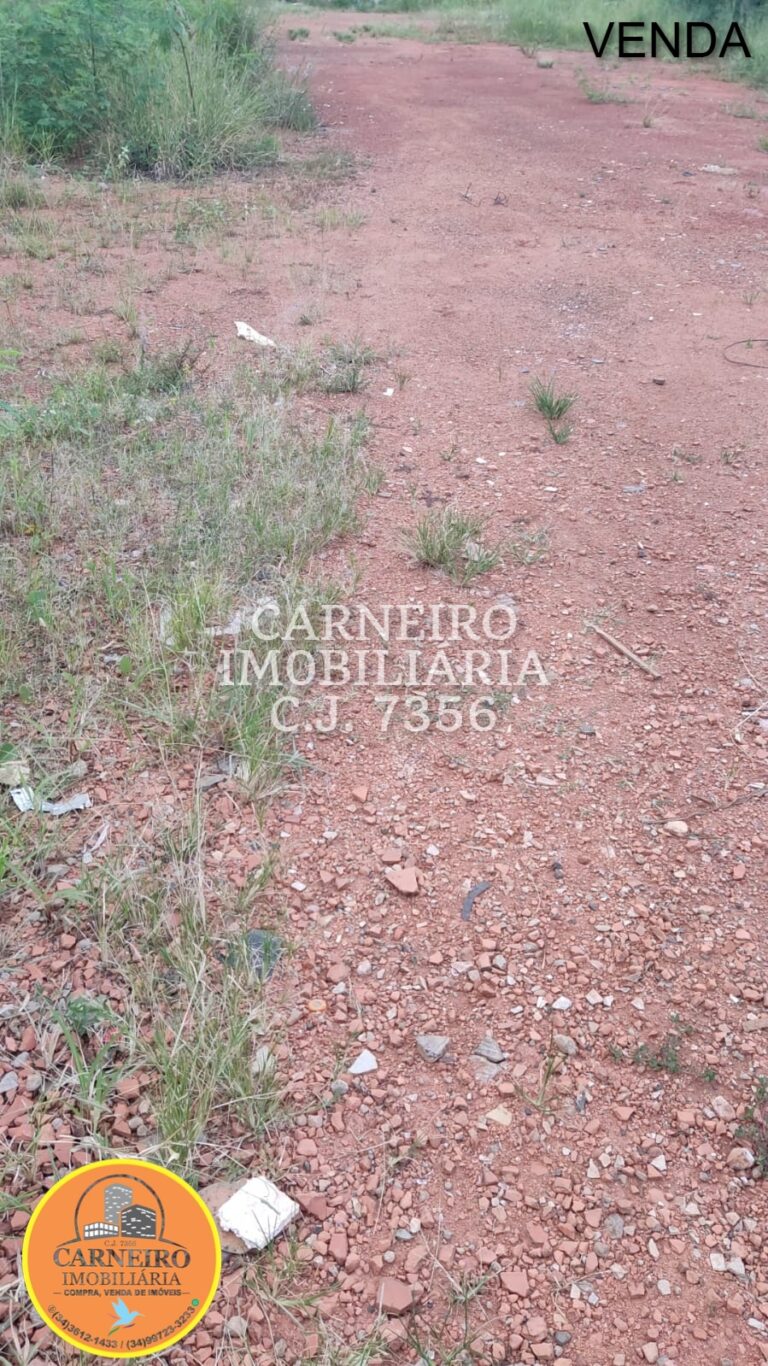 Excelente terreno em Avenida – 2 milhões e 200 mil