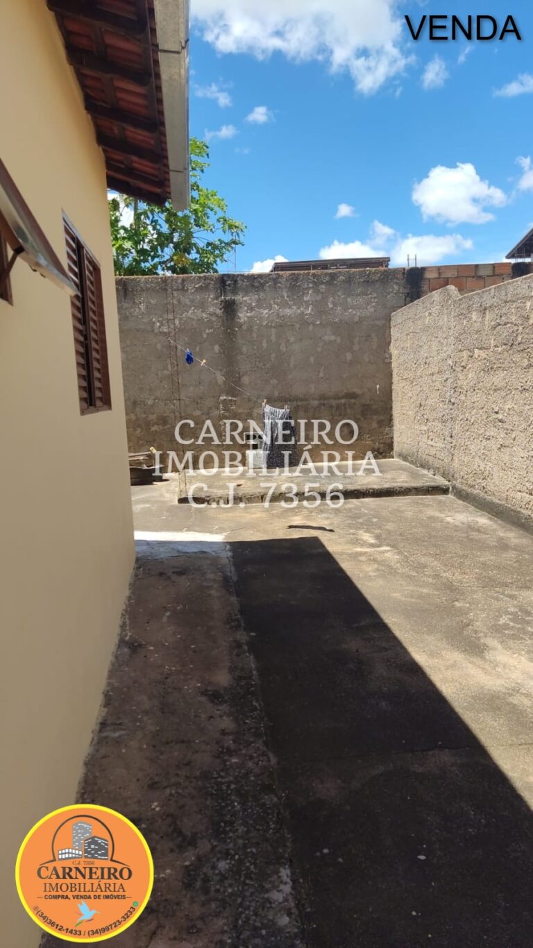 Casa no João Bosco Teixeira – 320 mil