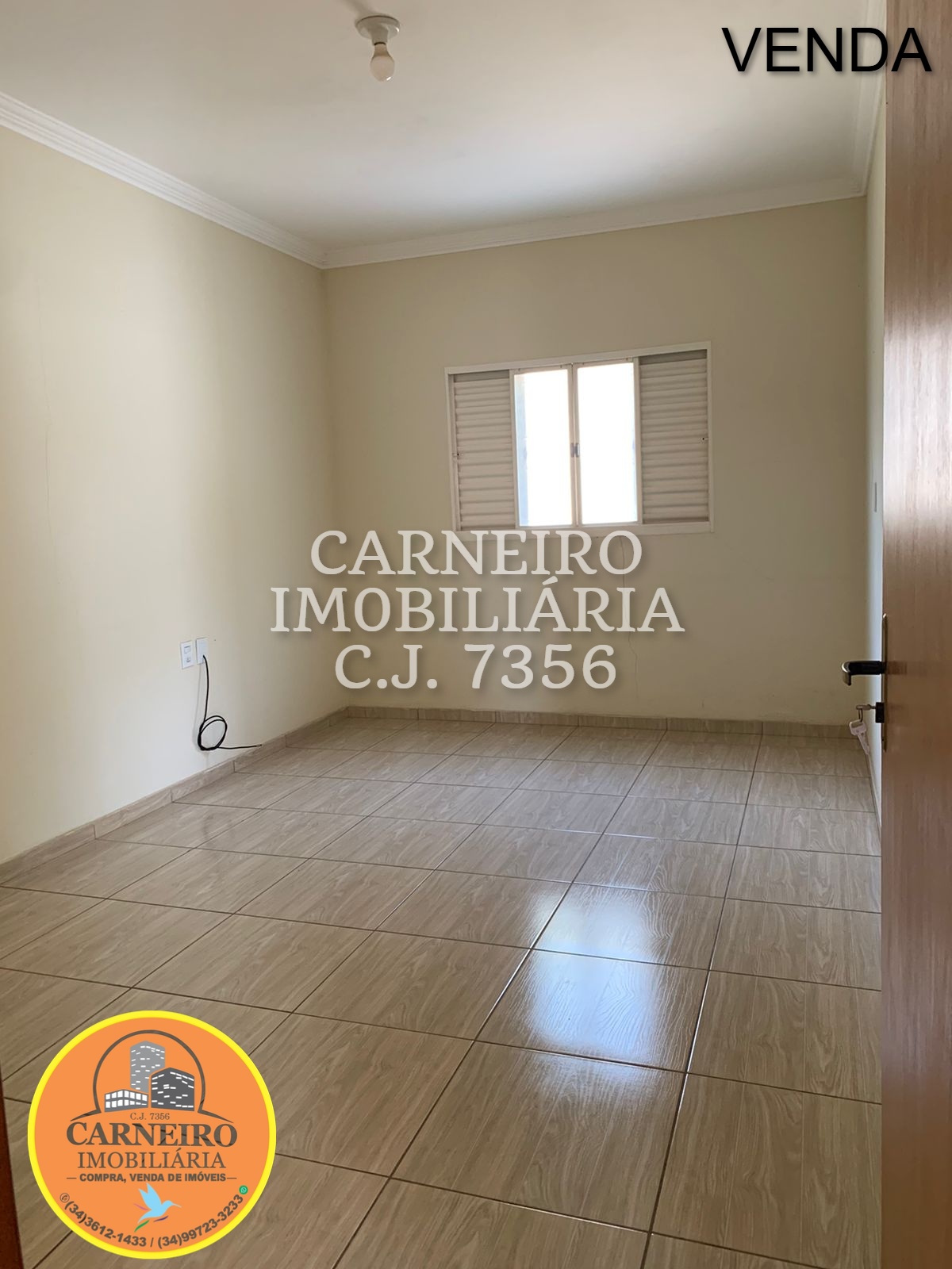 WhatsApp Image 2025-12-04 at 16.13.45 (1)