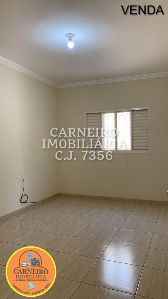 WhatsApp Image 2025-12-04 at 16.13.49 (1)